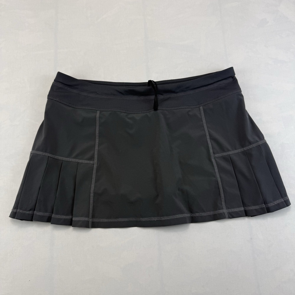 Athleta Womens Gray Pleated Tennis Skort Athletic Skirt Shorts Size M